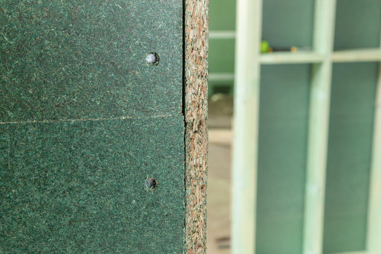 Cross-section of a Durelis building board: the use of fine, high-quality chips promotes durability and increased airtightness. 