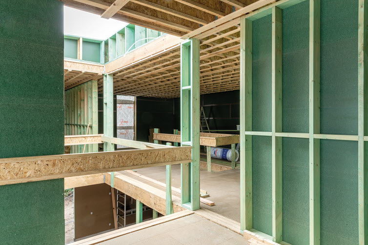 Laureyns builds everything on site, which helps to speed up the construction process.