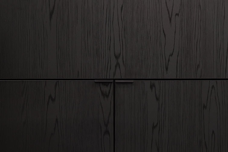 UNILIN Elegant Black, stylish in its simplicity